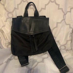 Botkeir trigger mini backpack